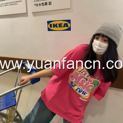 46岁 杨钰莹 真空上阵 身材却遭网友吐槽(图)-国际在线